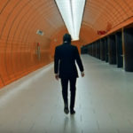 Alex Turner in der Münchener U-Bahn