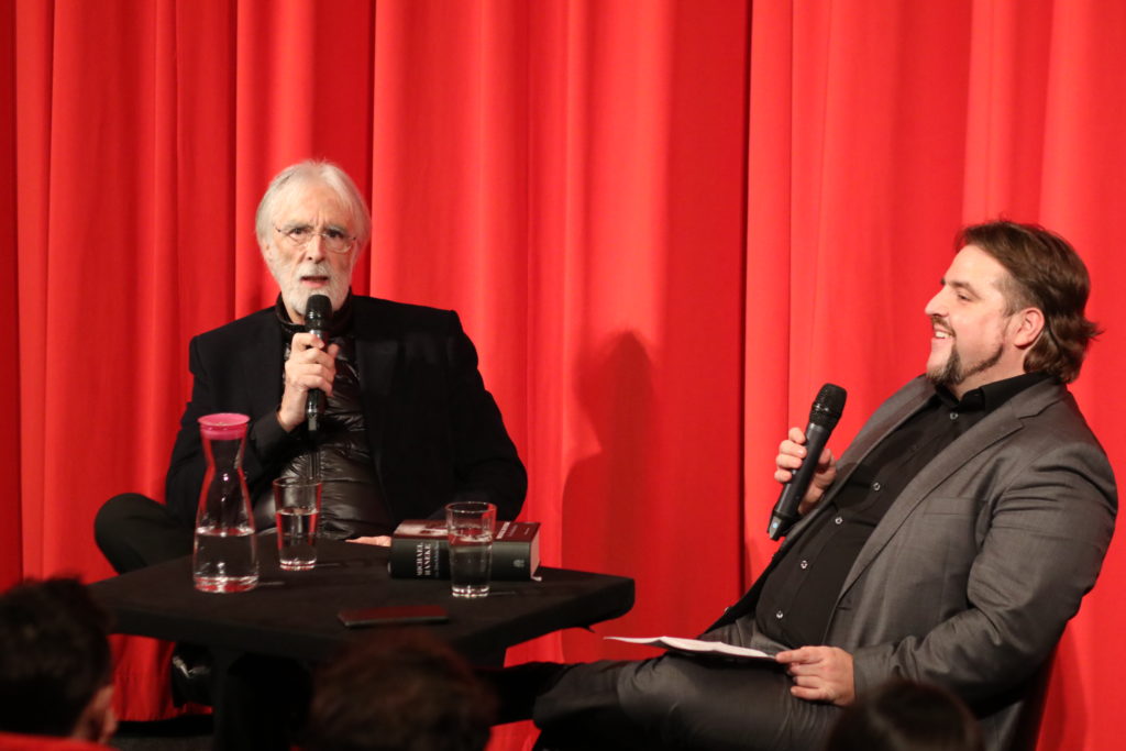 Michael Haneke und Urs Spörri beim Filmgespräch im Kino des DFF