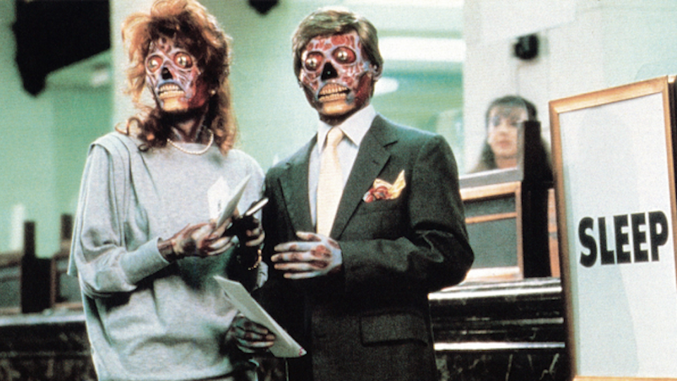 Film still from THEY LIVE / Two skinless persons in a bathroom