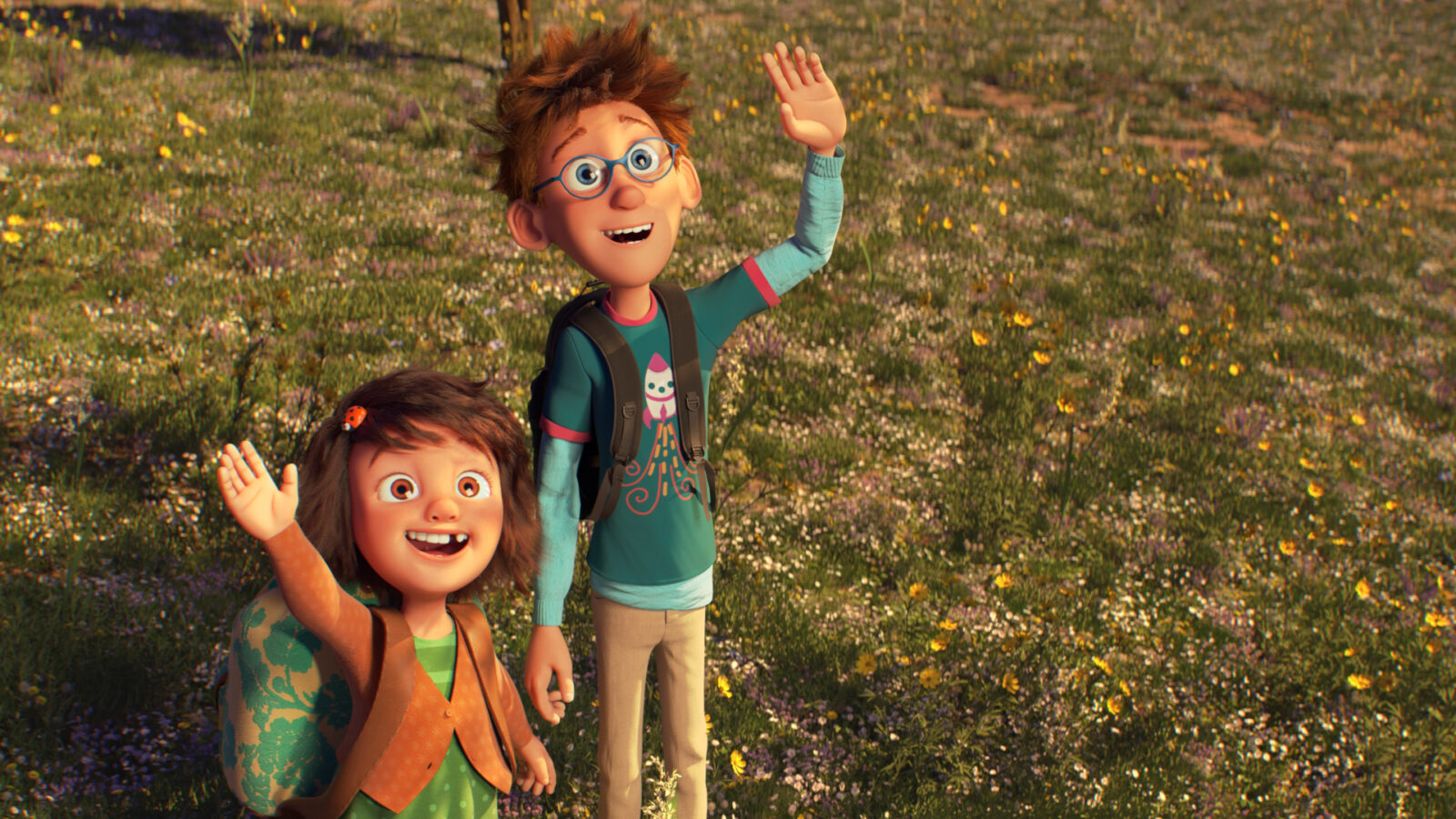 Filmstill aus dem Animationsfilm Peterchens Mondfahrt: Ein Junge und ein kleines Mädchen blicken Richtung Himmel und winken