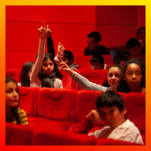 Kinder bei den SchulKinoWochen im Kino des DFF